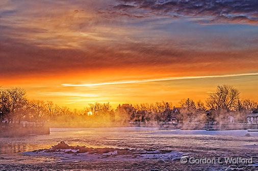 Rideau Canal Sunrise_33016-7.jpg - Photographed along the Rideau Canal Waterway at Smiths Falls, Ontario, Canada.